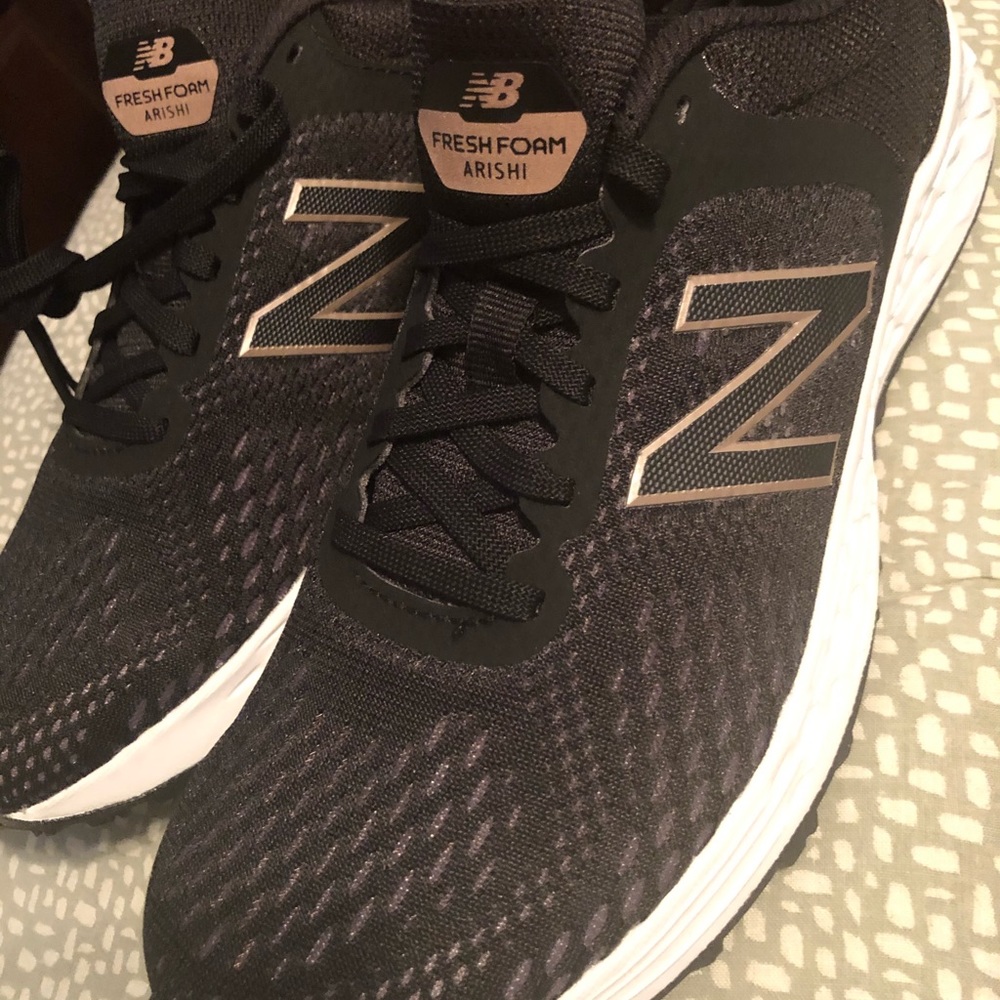 New balance sneakers kids